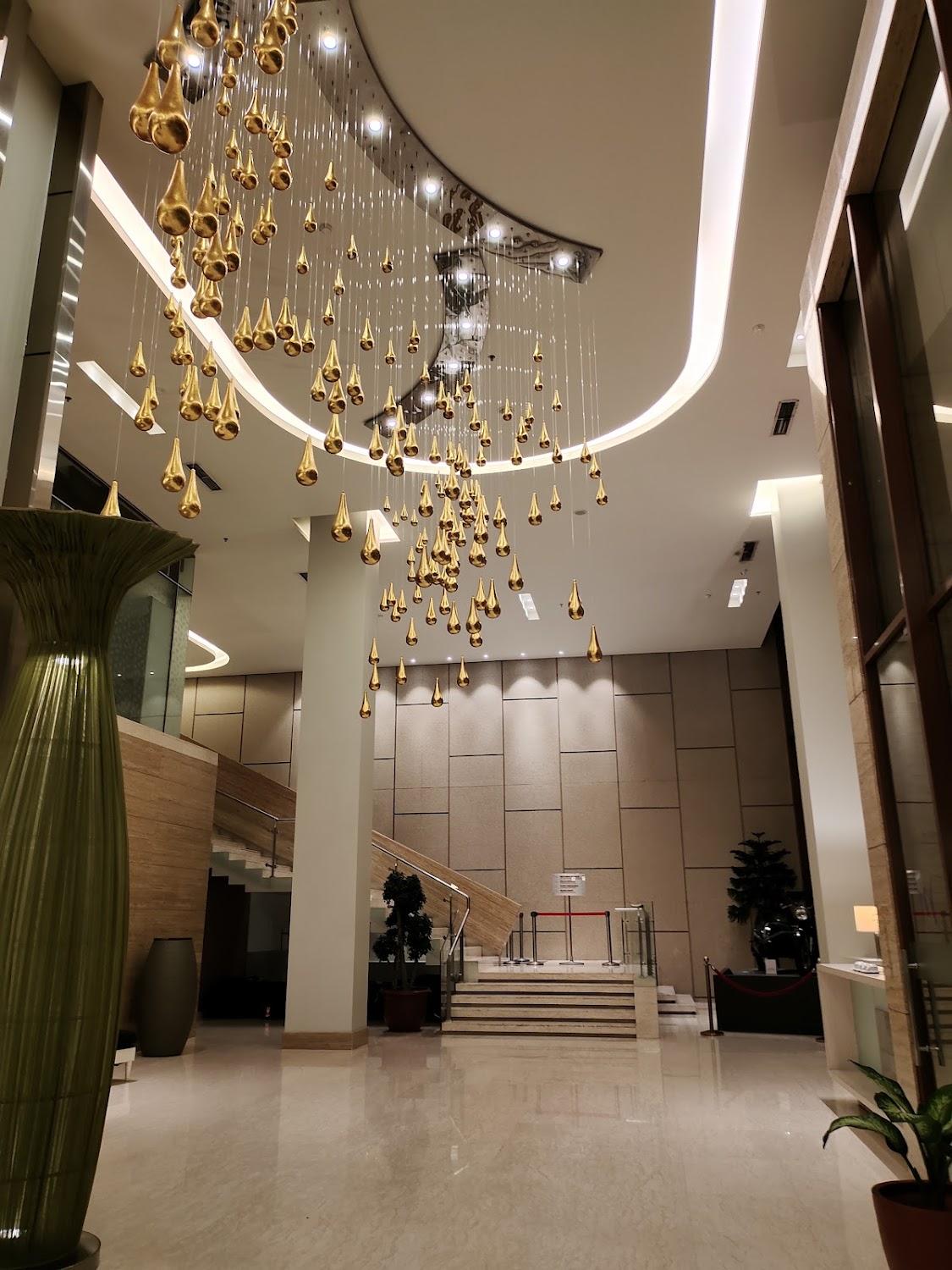 Cover Image for Mercure Padang
