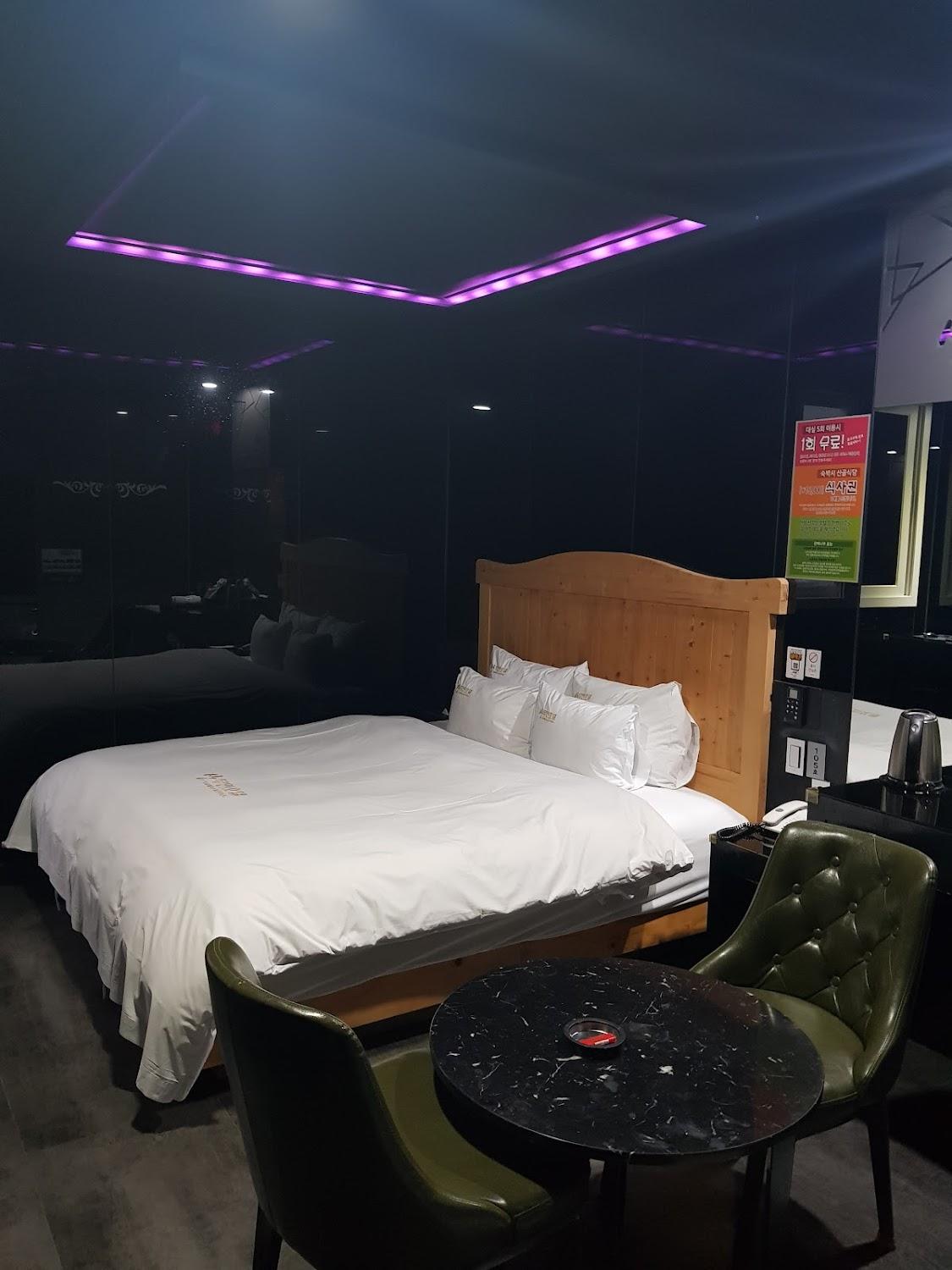Cover Image for Yeosu San Self Check-in Hotel