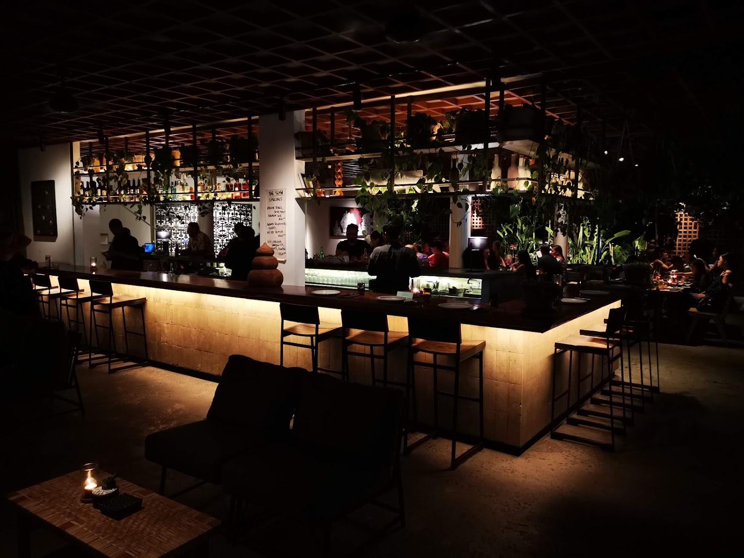 Cover Image for The Slow Kitchen and Bar