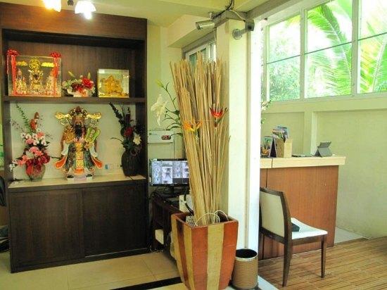 Cover Image for OYO 411 Grandview Condo 15