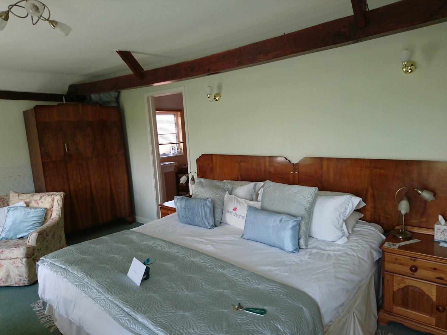 Cover Image for Manor Farm Oast