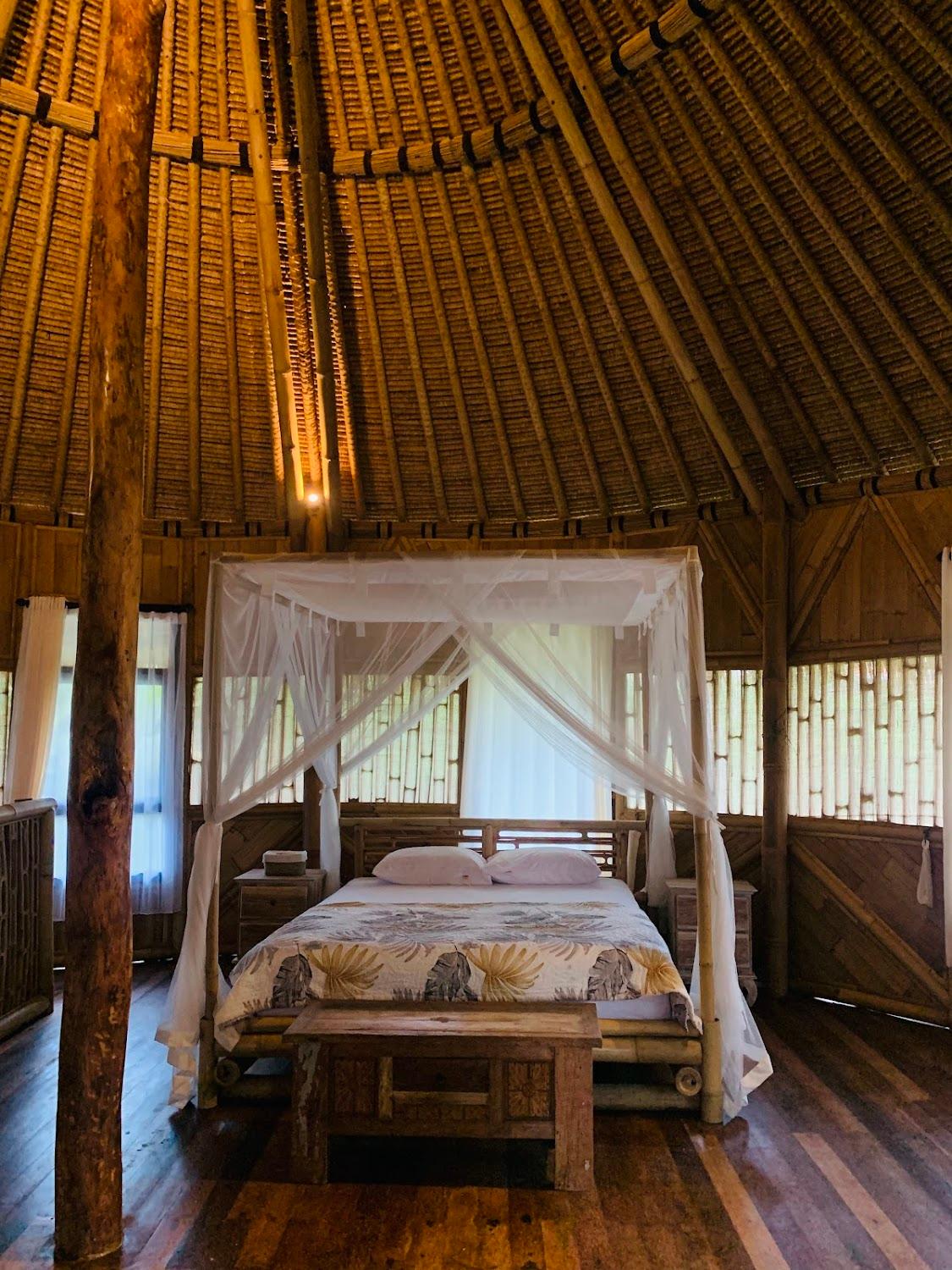 Cover Image for Balinese Bamboo Cabin House