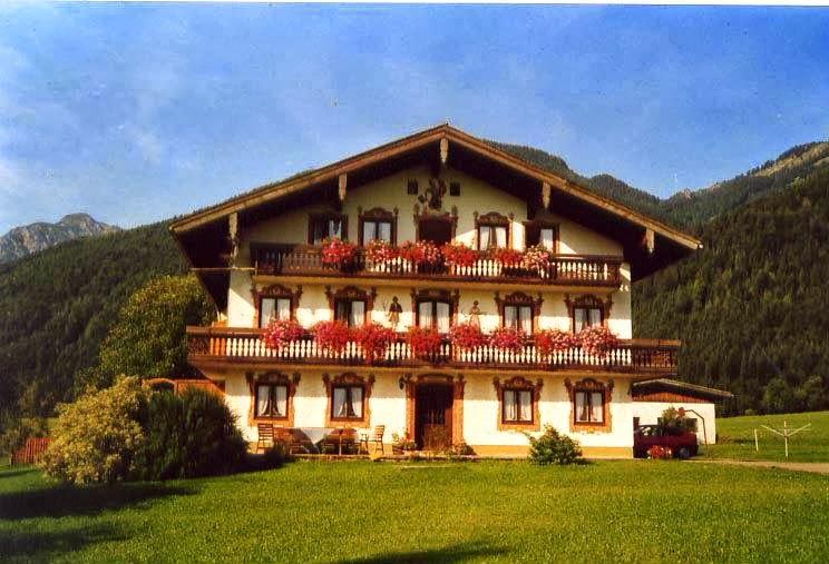 Cover Image for Schusterbauer-Hof