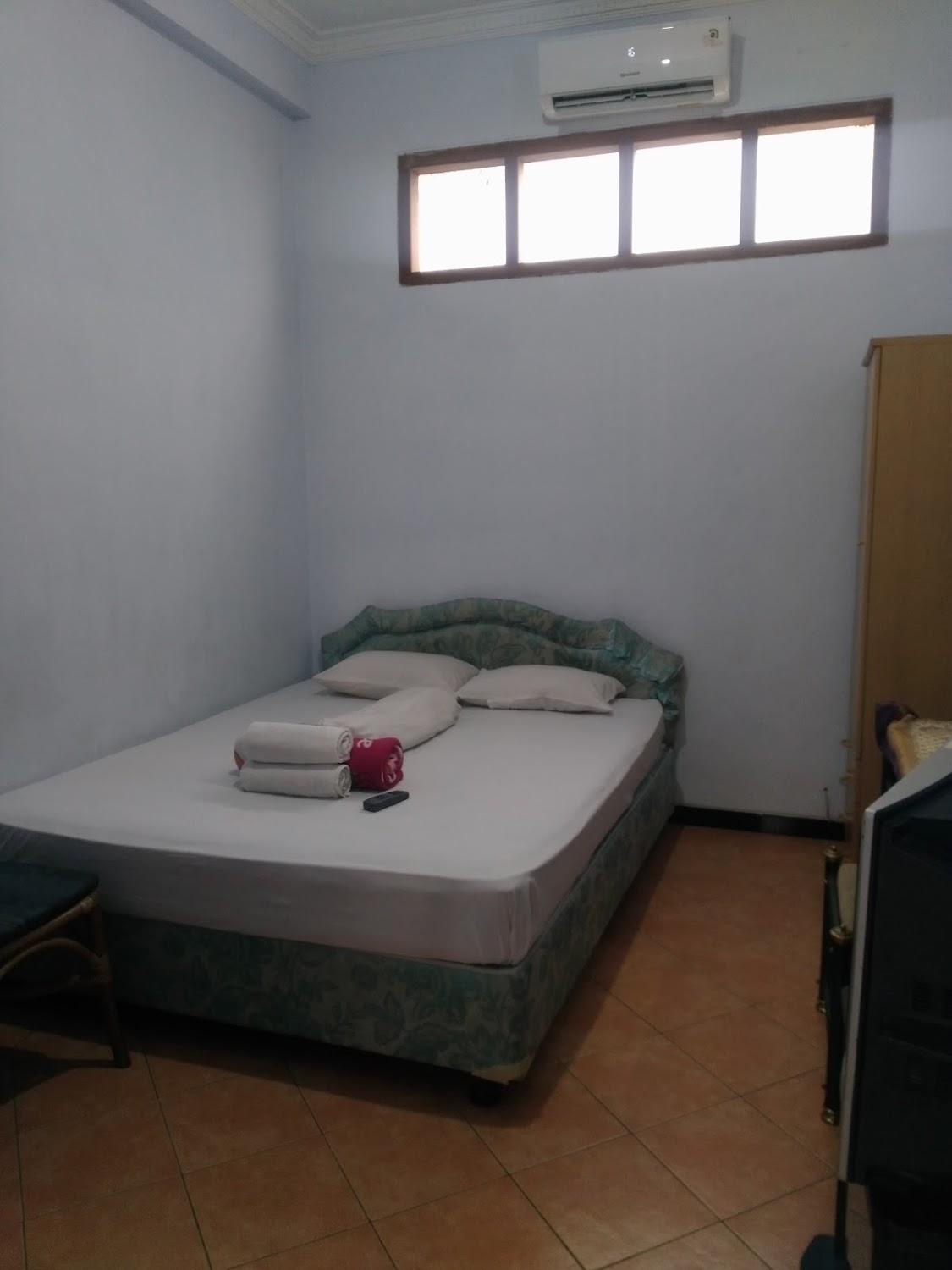 Cover Image for Hotel Suronegaran Purworejo Mitra RedDoorz