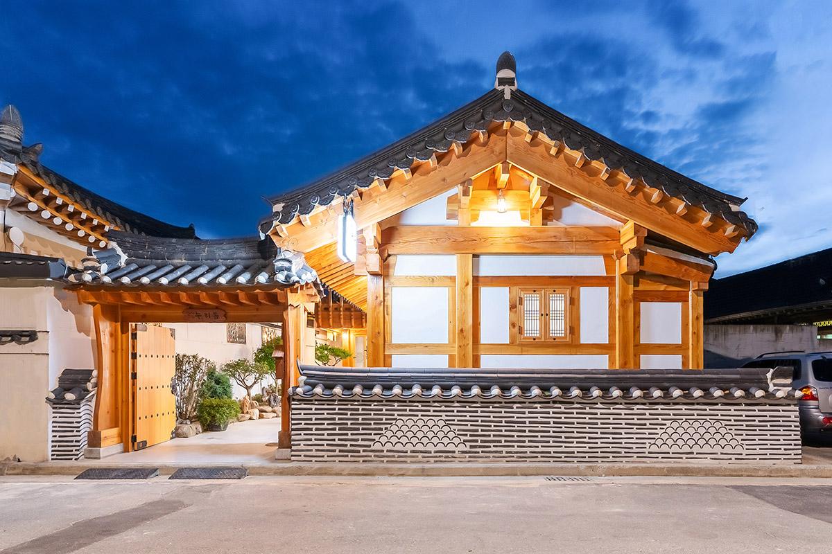 Cover Image for Nuribom Hanok Stay