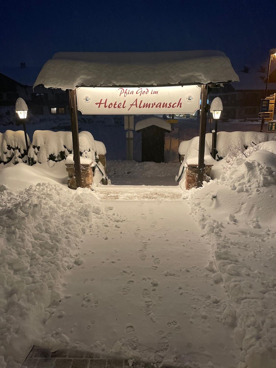 Cover Image for Hotel Almrausch Reit im Winkl Hotel - Restaurant - Bar Betriebsruhe bis 13.12.