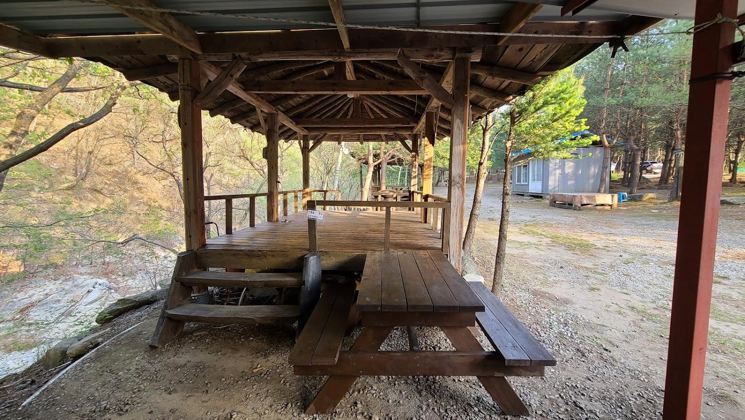 Cover Image for 꿈꾸는계곡펜션