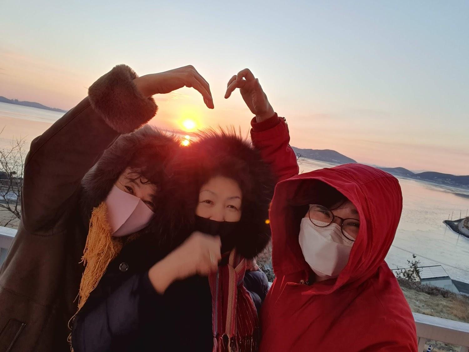 Cover Image for 해돋이 펜션