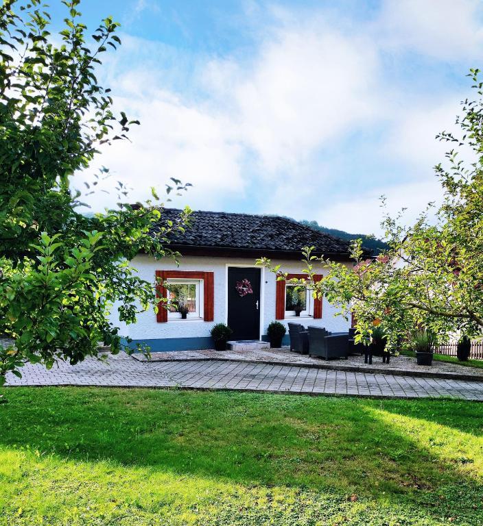 Cover Image for Ferienhaus Neumann