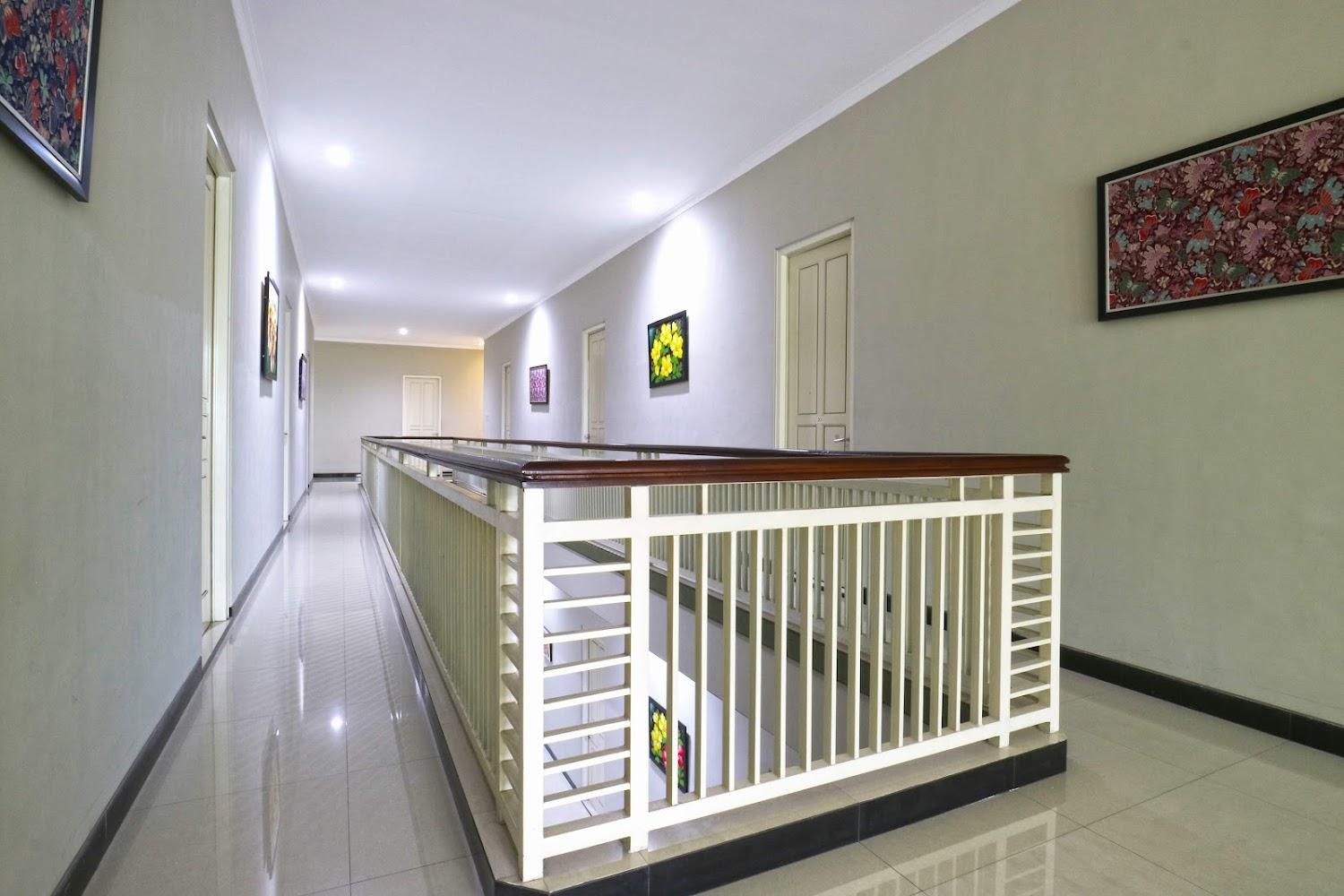 Cover Image for Chiaro Hotel Syariah