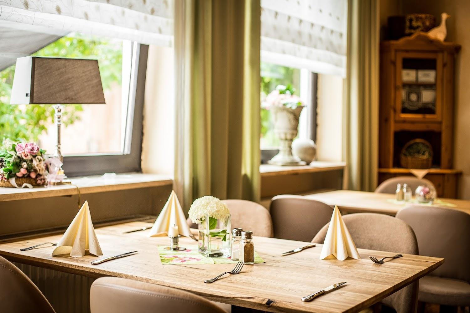 Cover Image for Rathausstuben GmbH Hotel-Restaurant