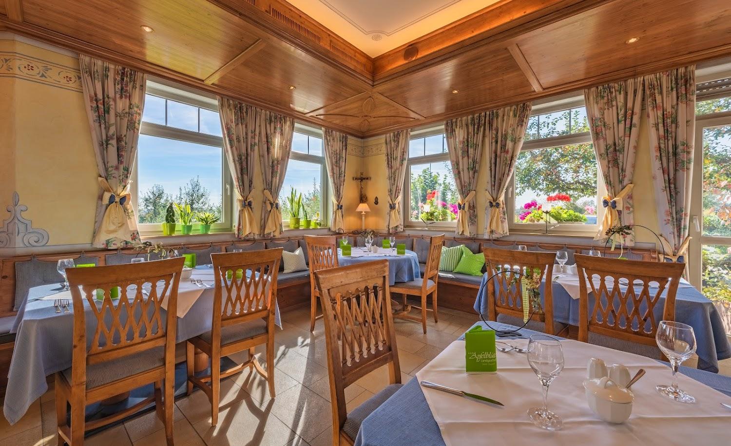 Cover Image for Landgasthof Apfelblüte bed & breakfast