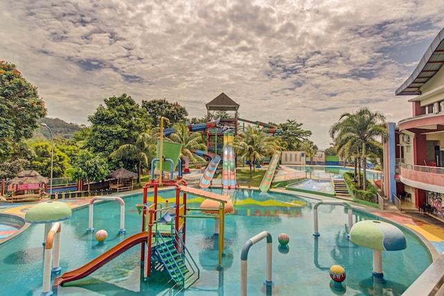 Cover Image for OYO 89997 Hotel Bumi Kedaton Waterpark