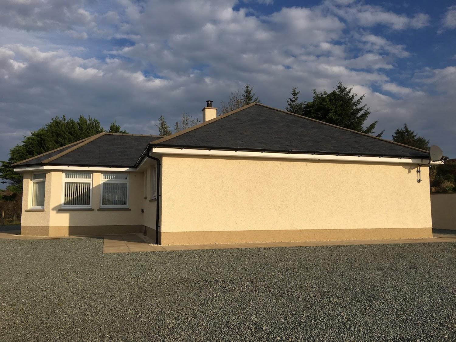 Cover Image for RIVERSIDE COTTAGE