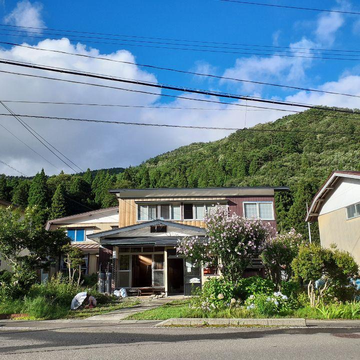 Cover Image for 半芸ハウス