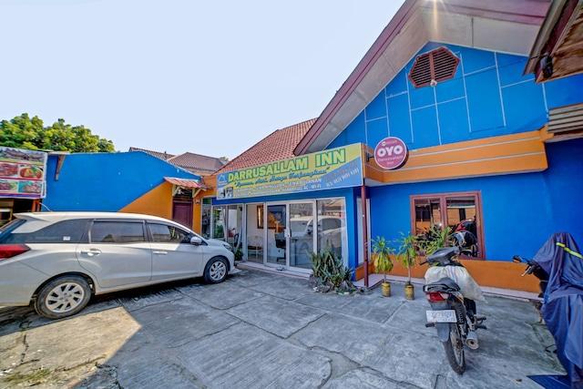 Cover Image for OYO 90355 Darussalam Inn