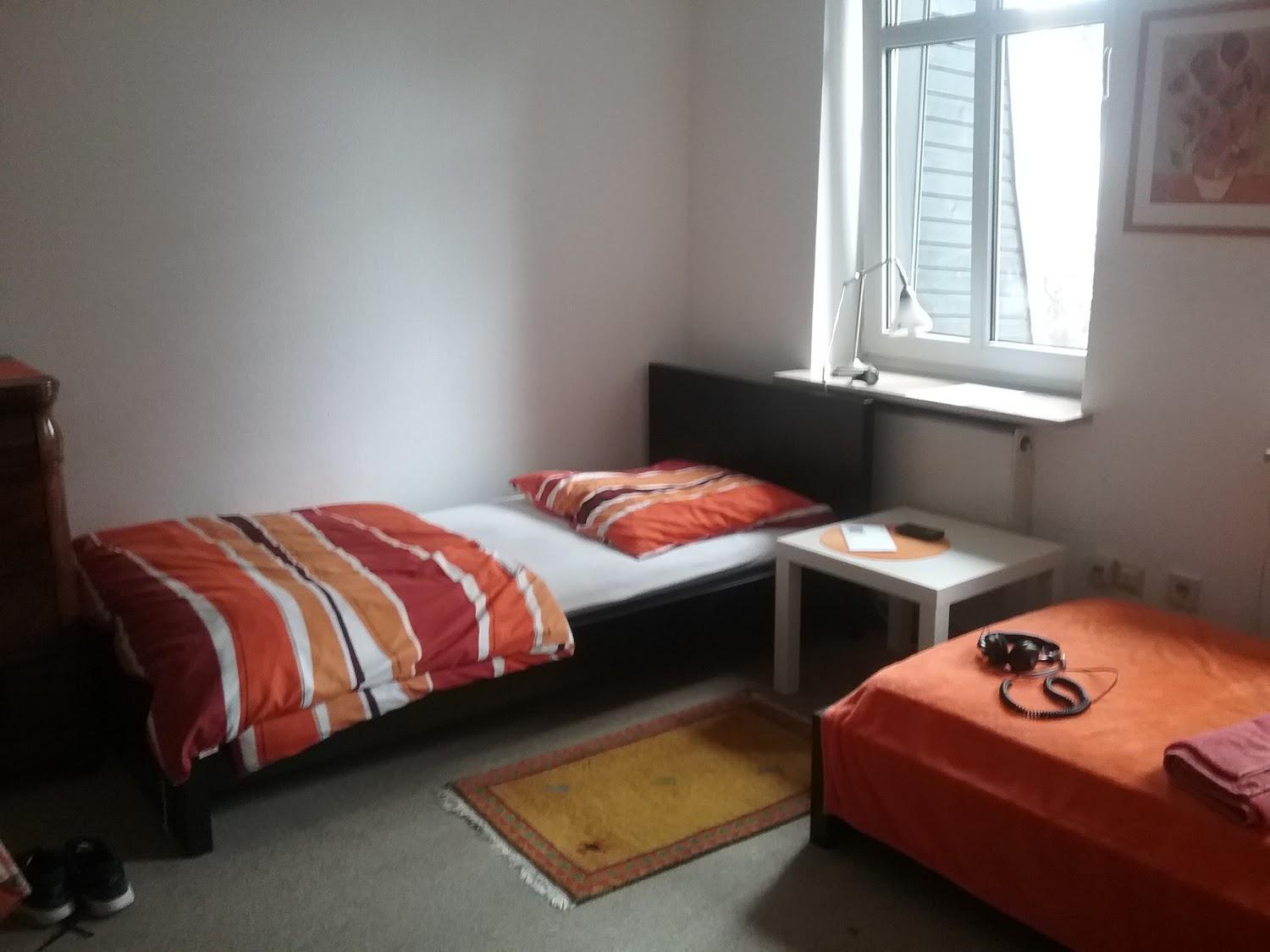 Cover Image for bed and breakfast