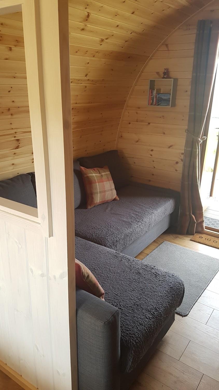 Cover Image for The Wee Skye Lodge