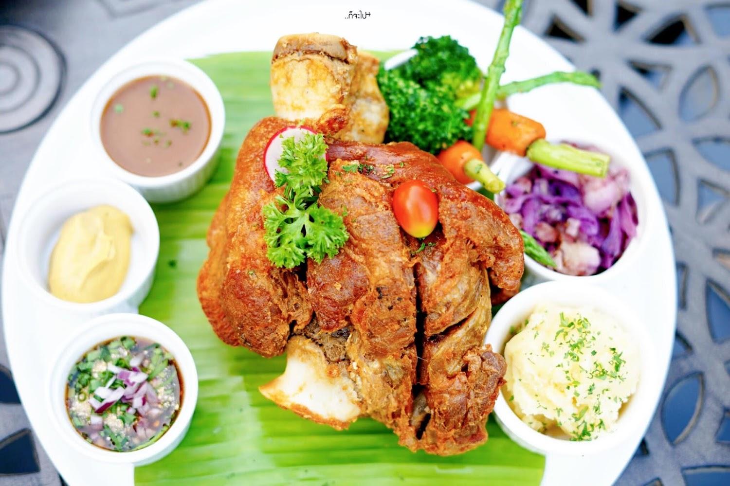 Cover Image for Marine Beach Hotel Pattaya