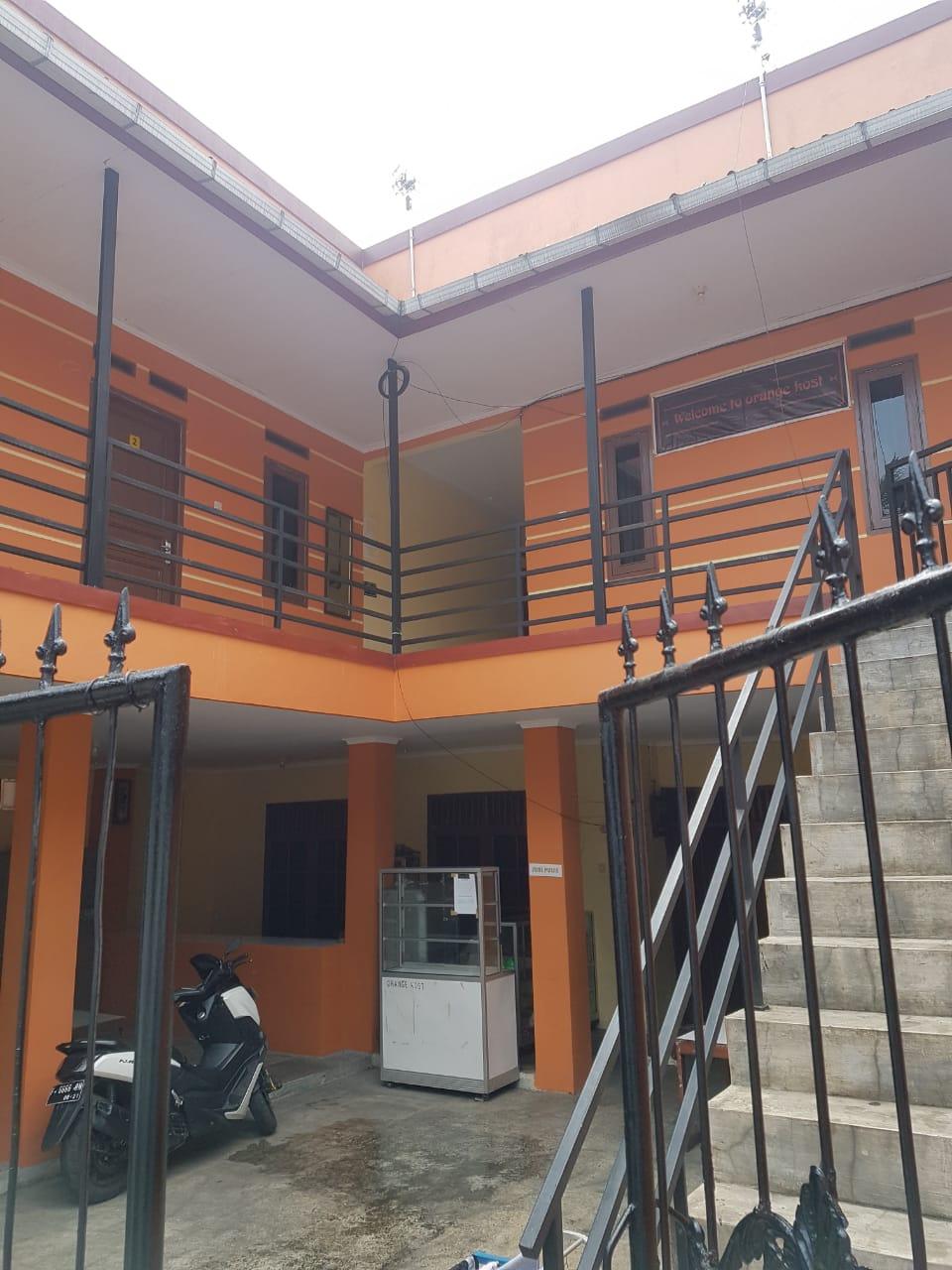 Cover Image for Kost Orange