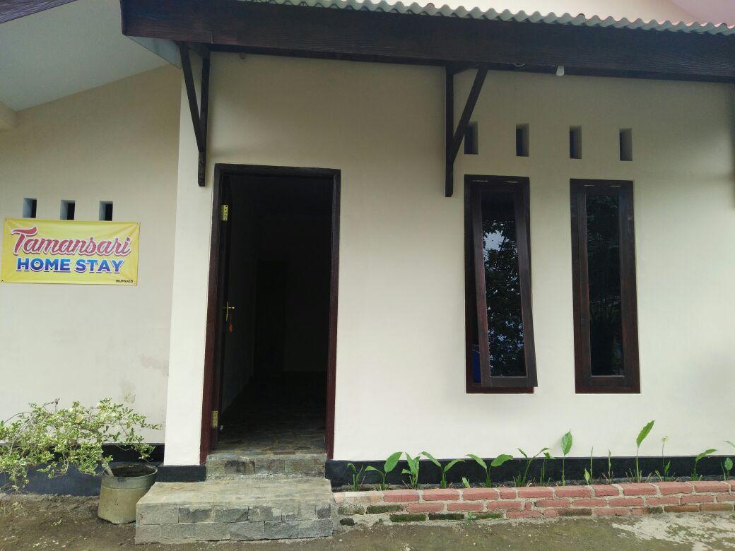 Cover Image for Tamansari Home Stay