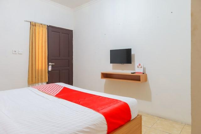 Cover Image for OYO Life 2590 Kost Assirot