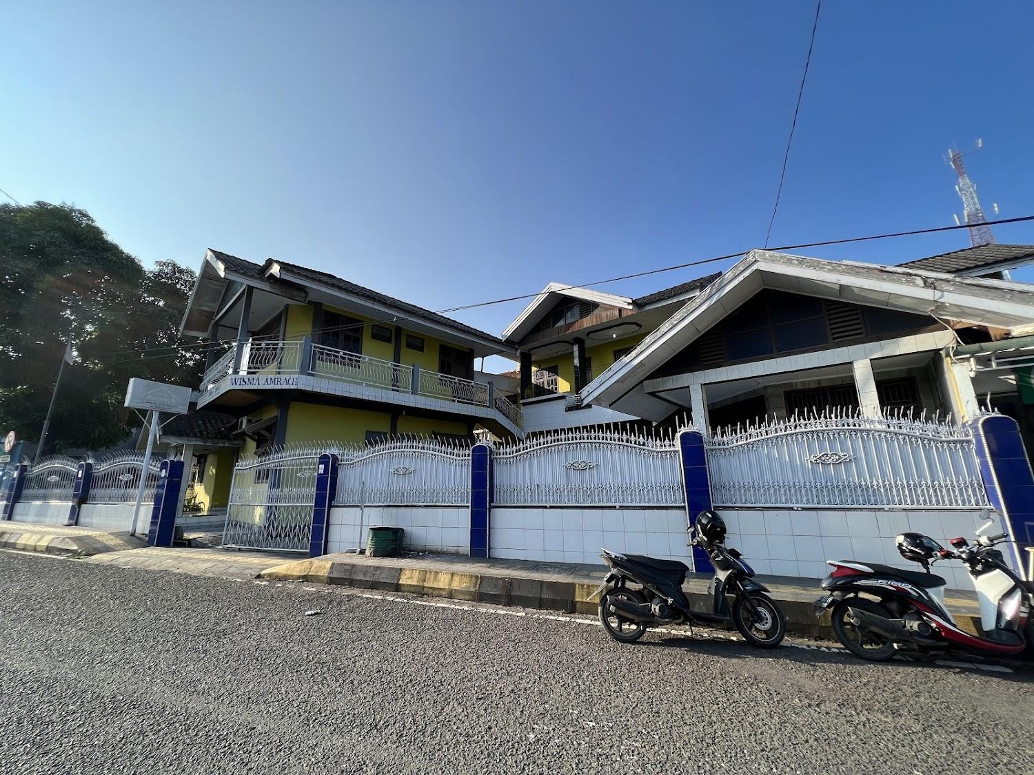 Cover Image for Wisma Amrach