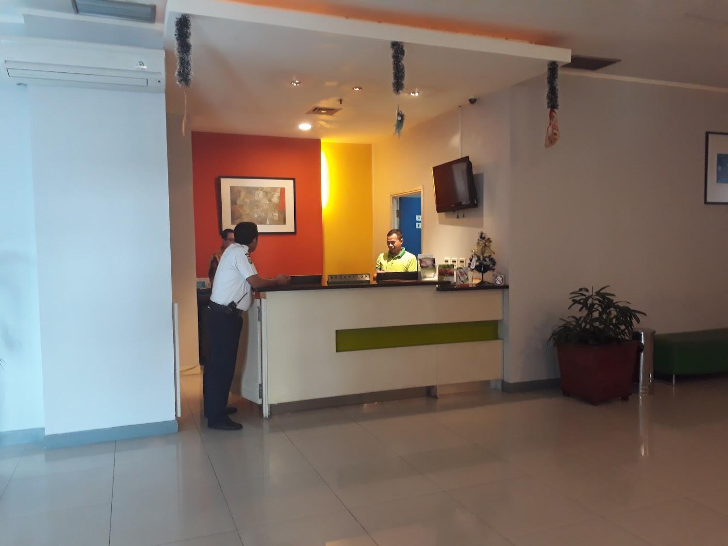 Cover Image for Airy Glodok Pinangsia Raya Jakarta