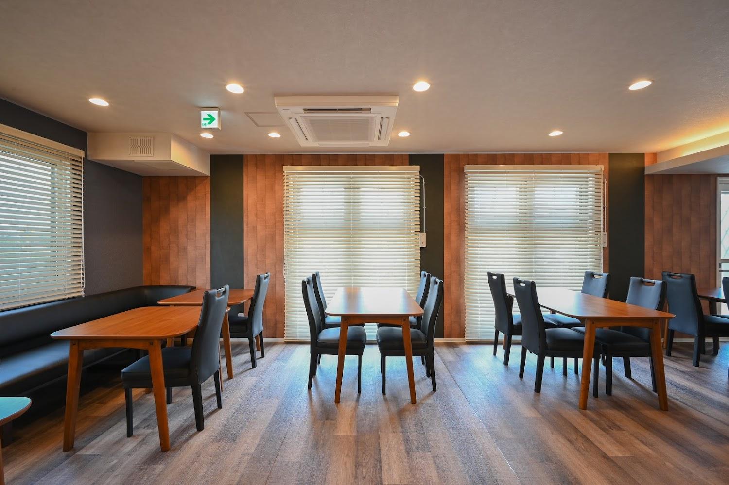 Cover Image for Paprica Hotel-desu