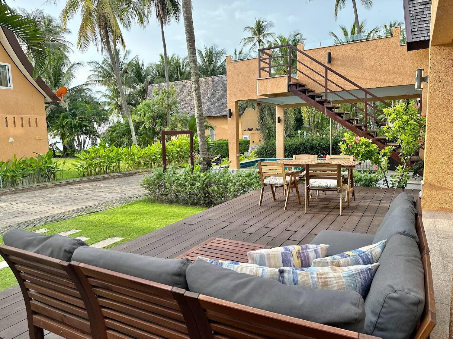 Cover Image for Sunrise beach villa 20E