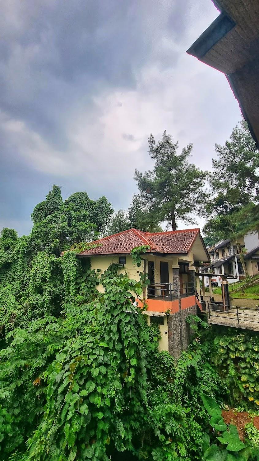 Cover Image for Gunung Geulis Cottage