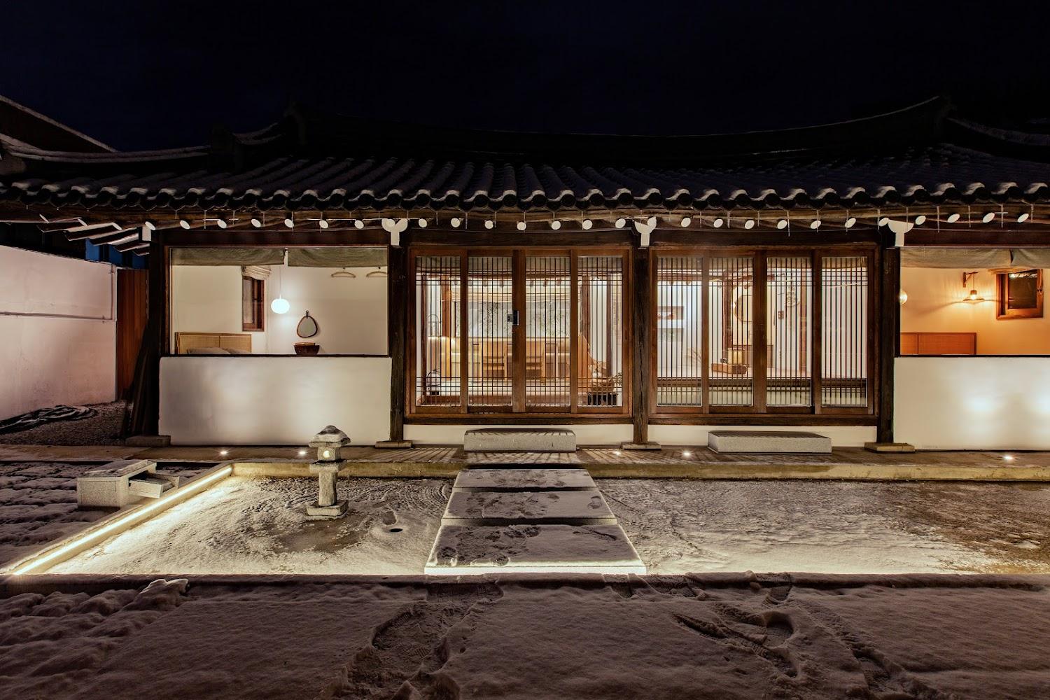 Cover Image for Yeoyu