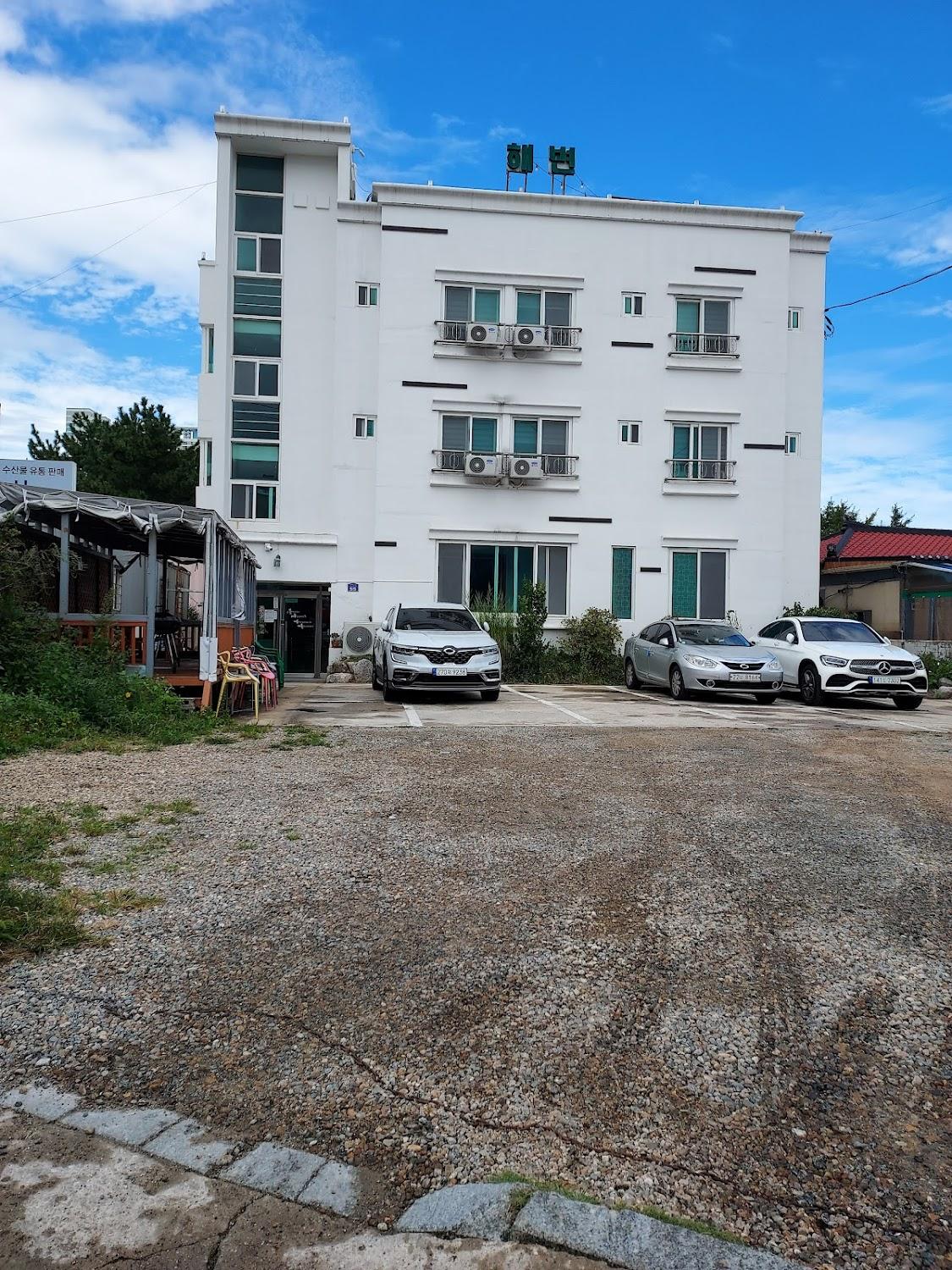 Cover Image for 해변펜션
