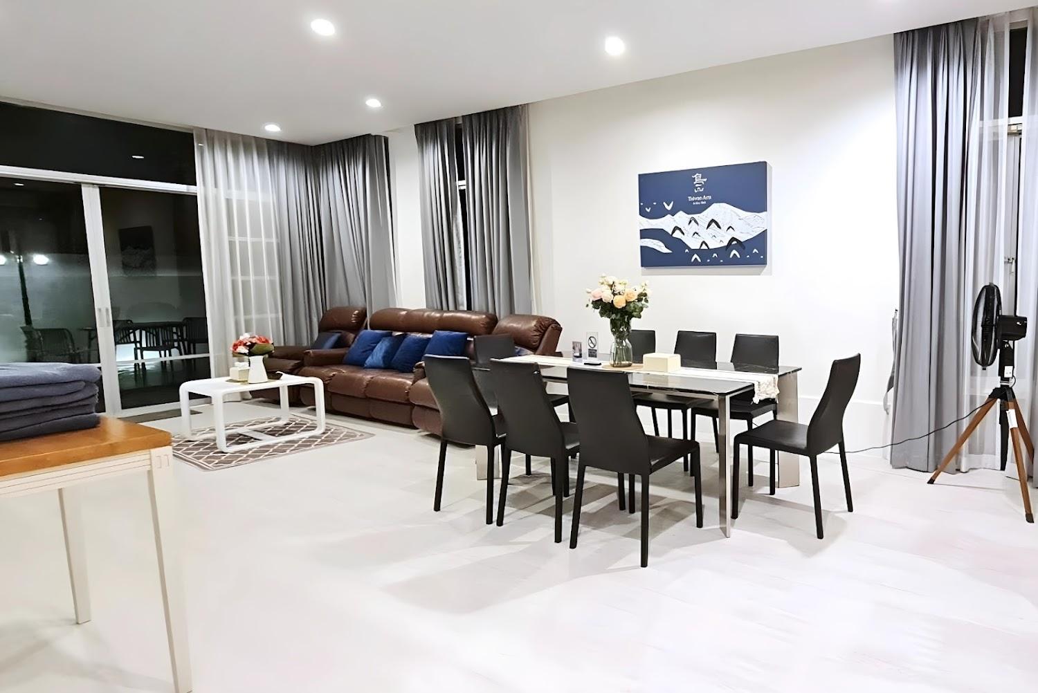 Cover Image for bm Pool Villa Pattaya Jomtien Beach Nagawari Bbq 4 Bedrooms บ้านพัก พูลวิลล่า พัทยา ที่พักใกล้หาดจอมเทียน 4 ห้องนอน