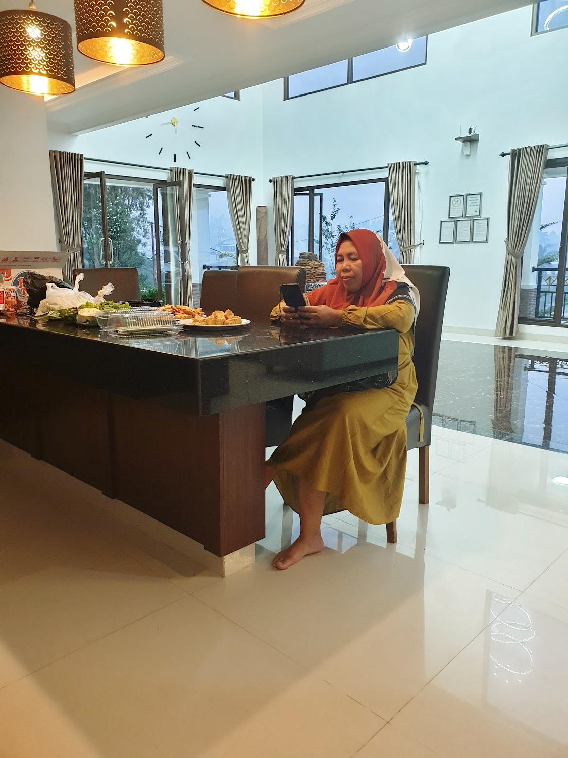 Cover Image for Villa Mawar VIP