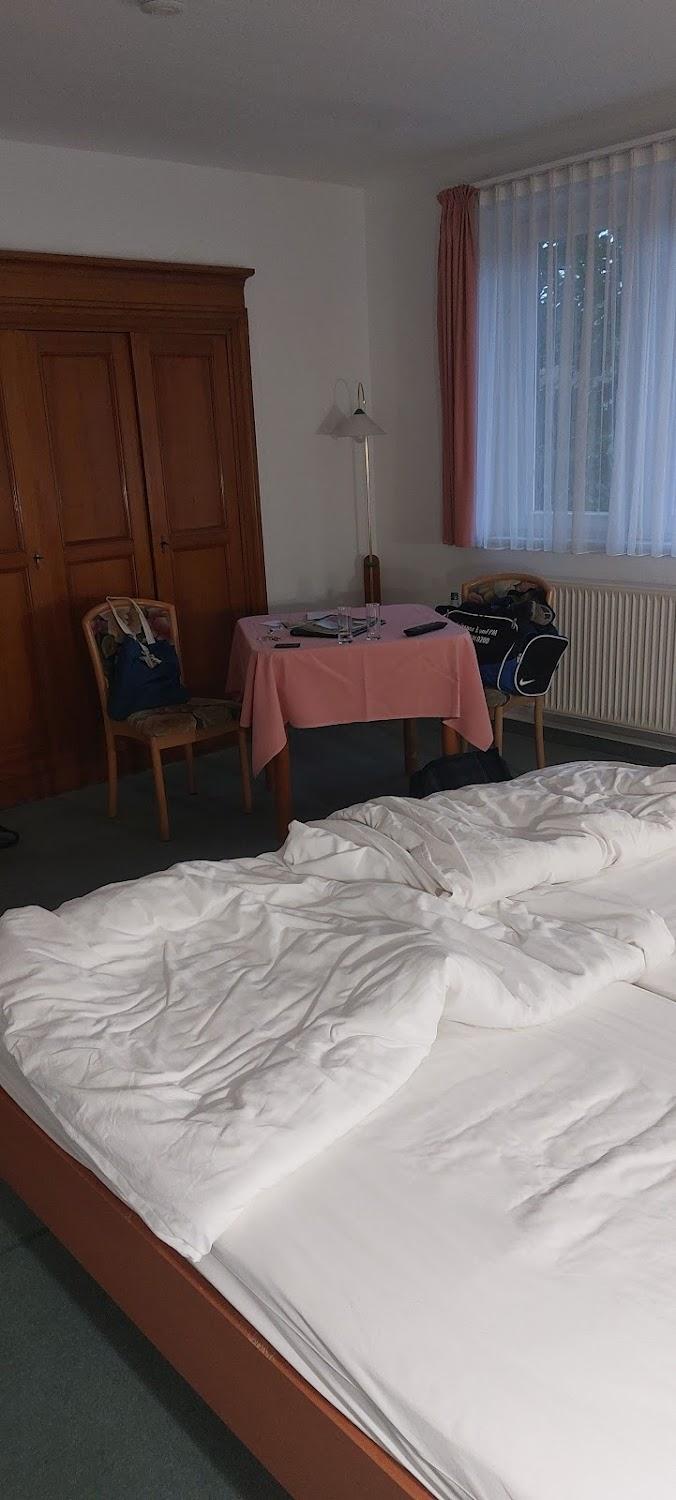 Cover Image for Hotel Superbowl