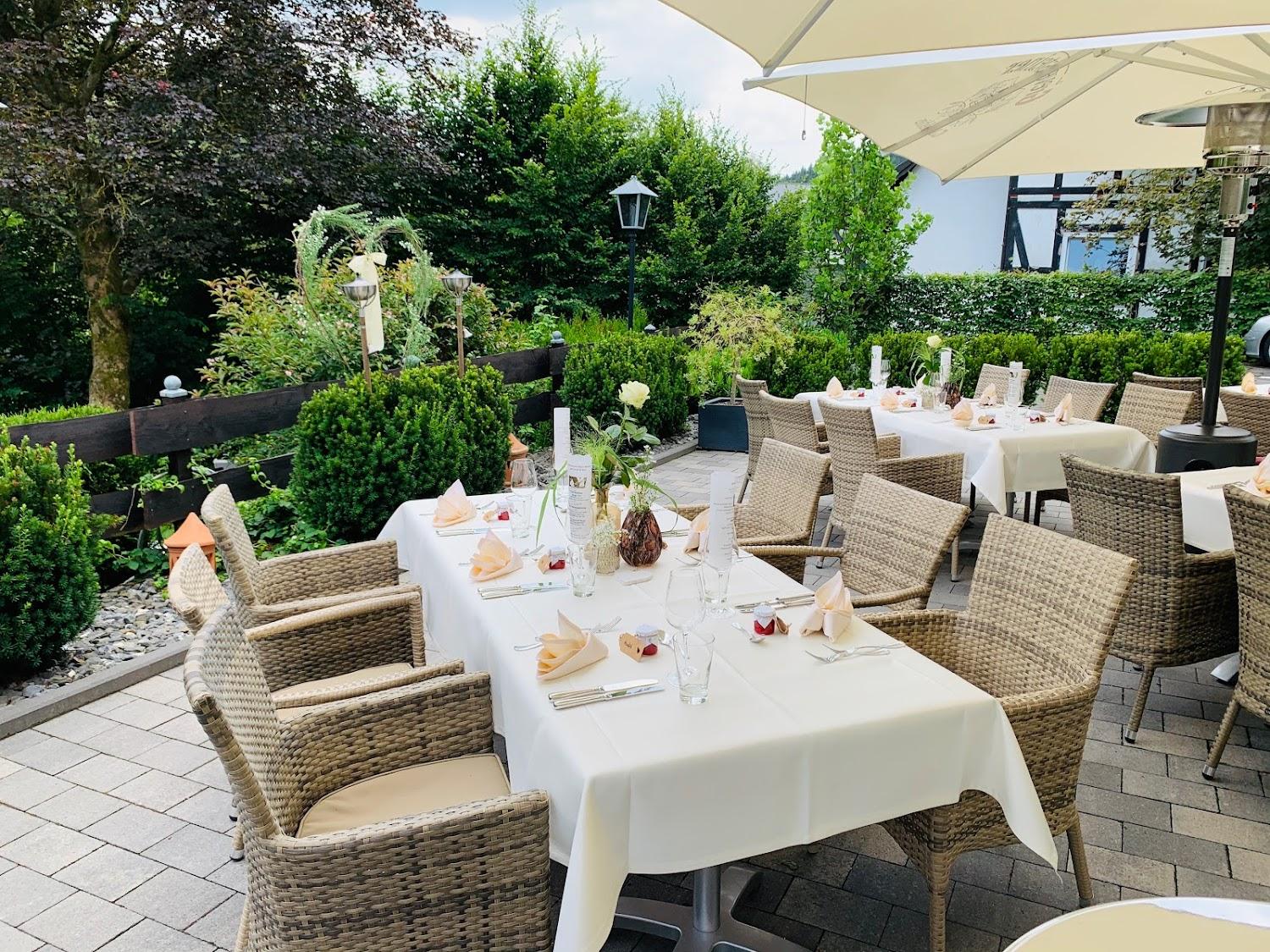 Cover Image for Hotel Hennemann