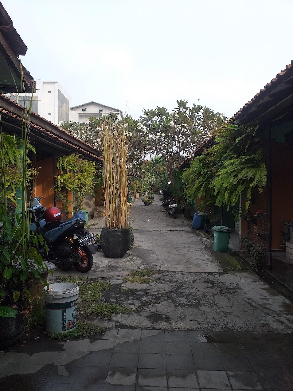 Cover Image for RedDoorz near Lotte Mart Maguwoharjo Yogyakarta