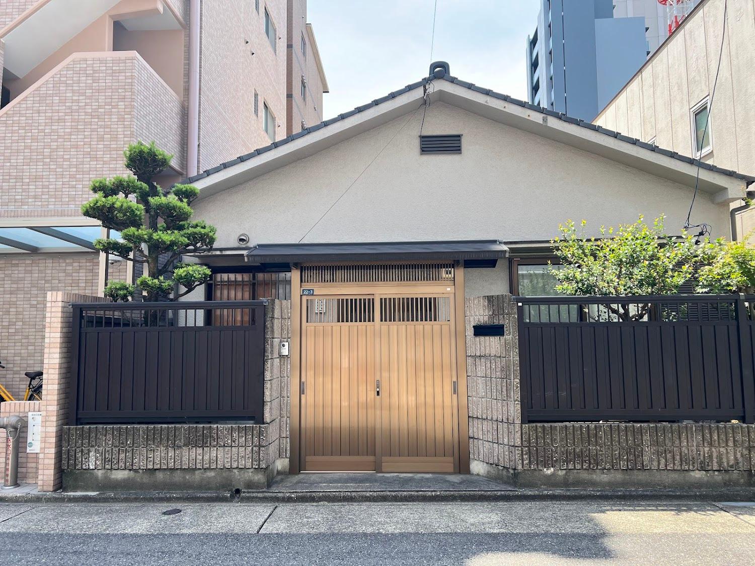 Cover Image for 泉別館