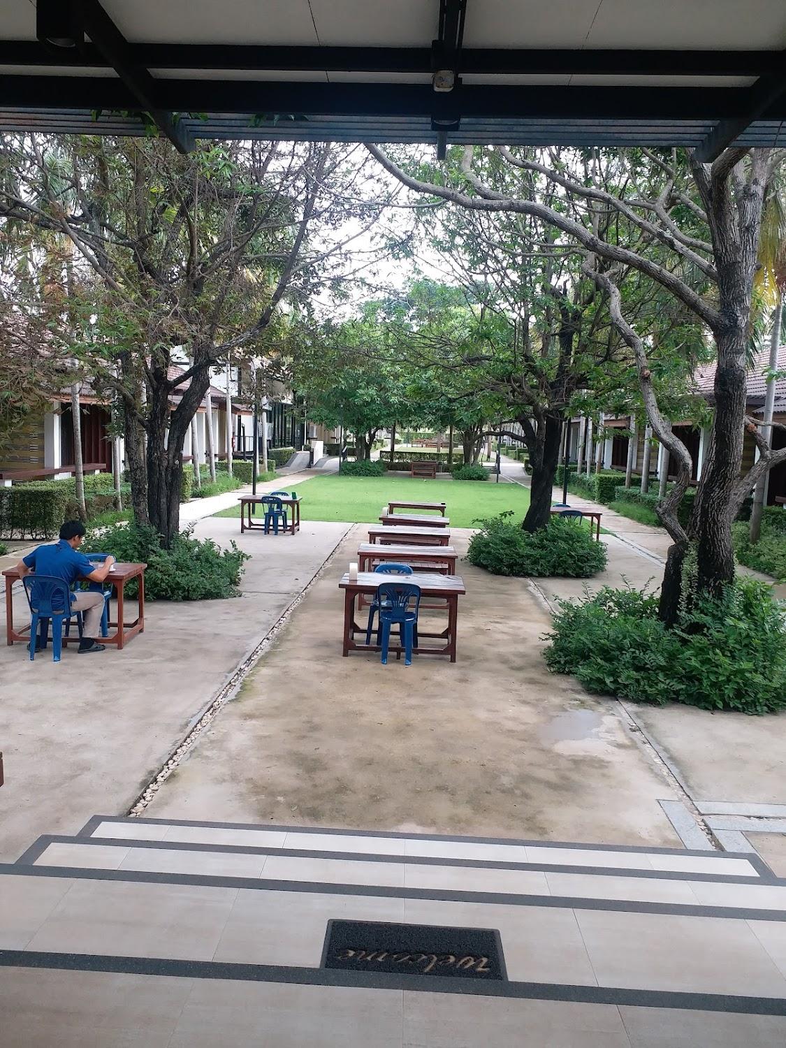Cover Image for กรีนเวย์ รีสอร์ท