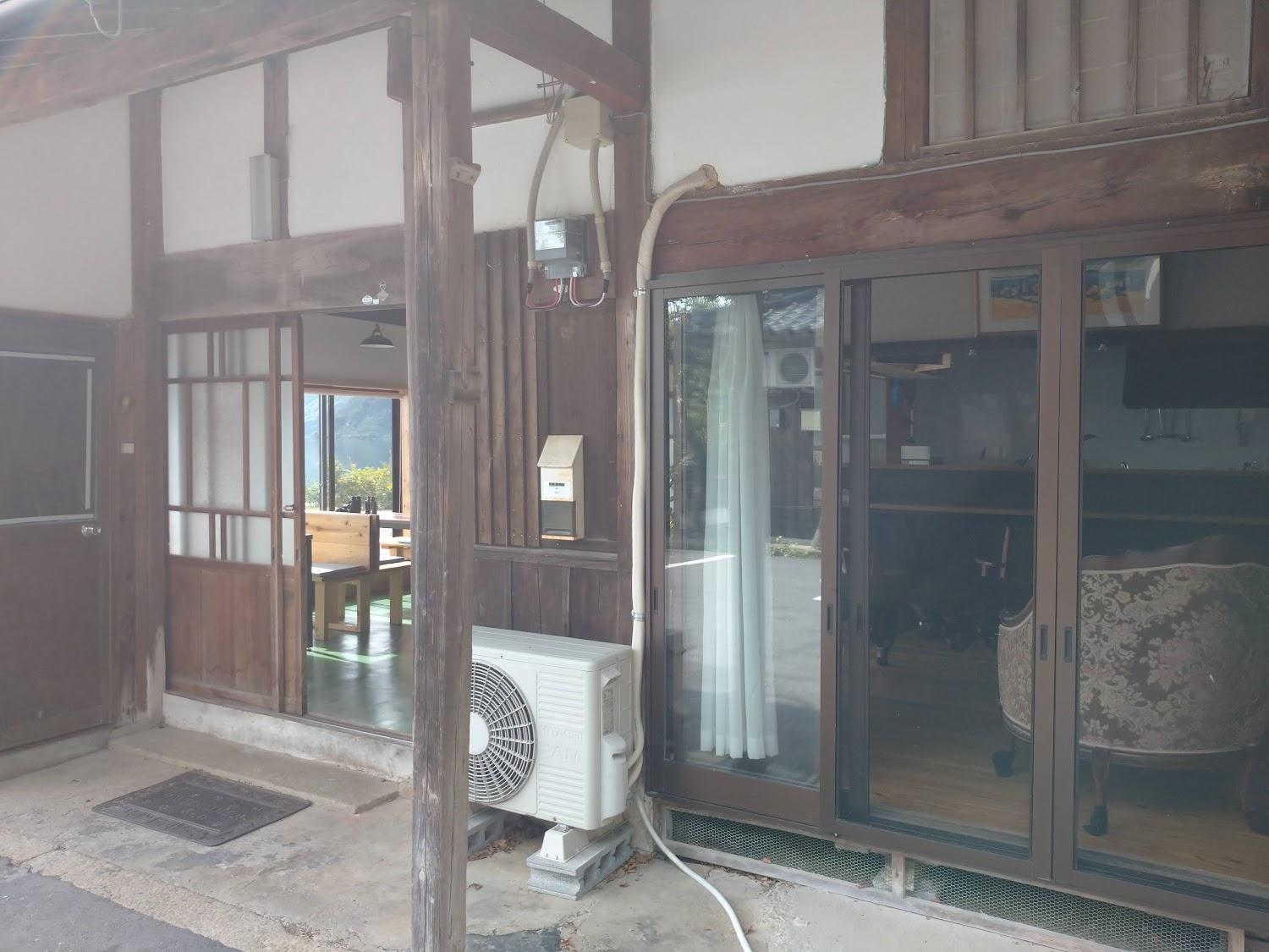 Cover Image for 湖桑庵