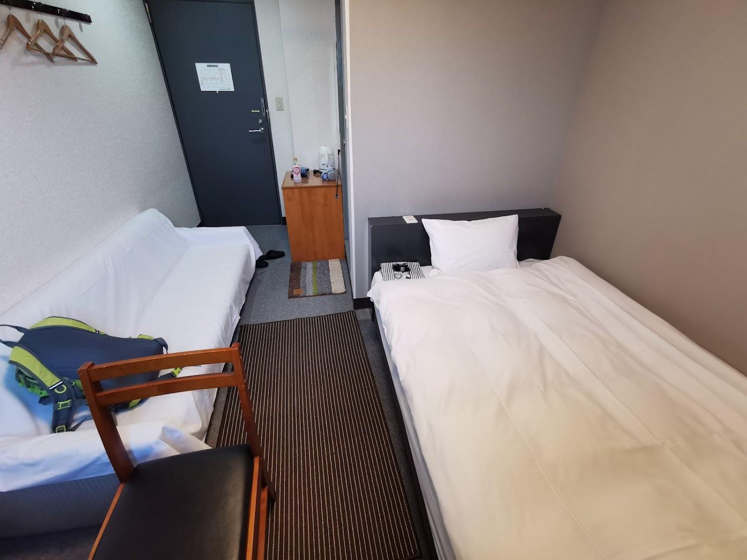Cover Image for Station Hotel Hayato