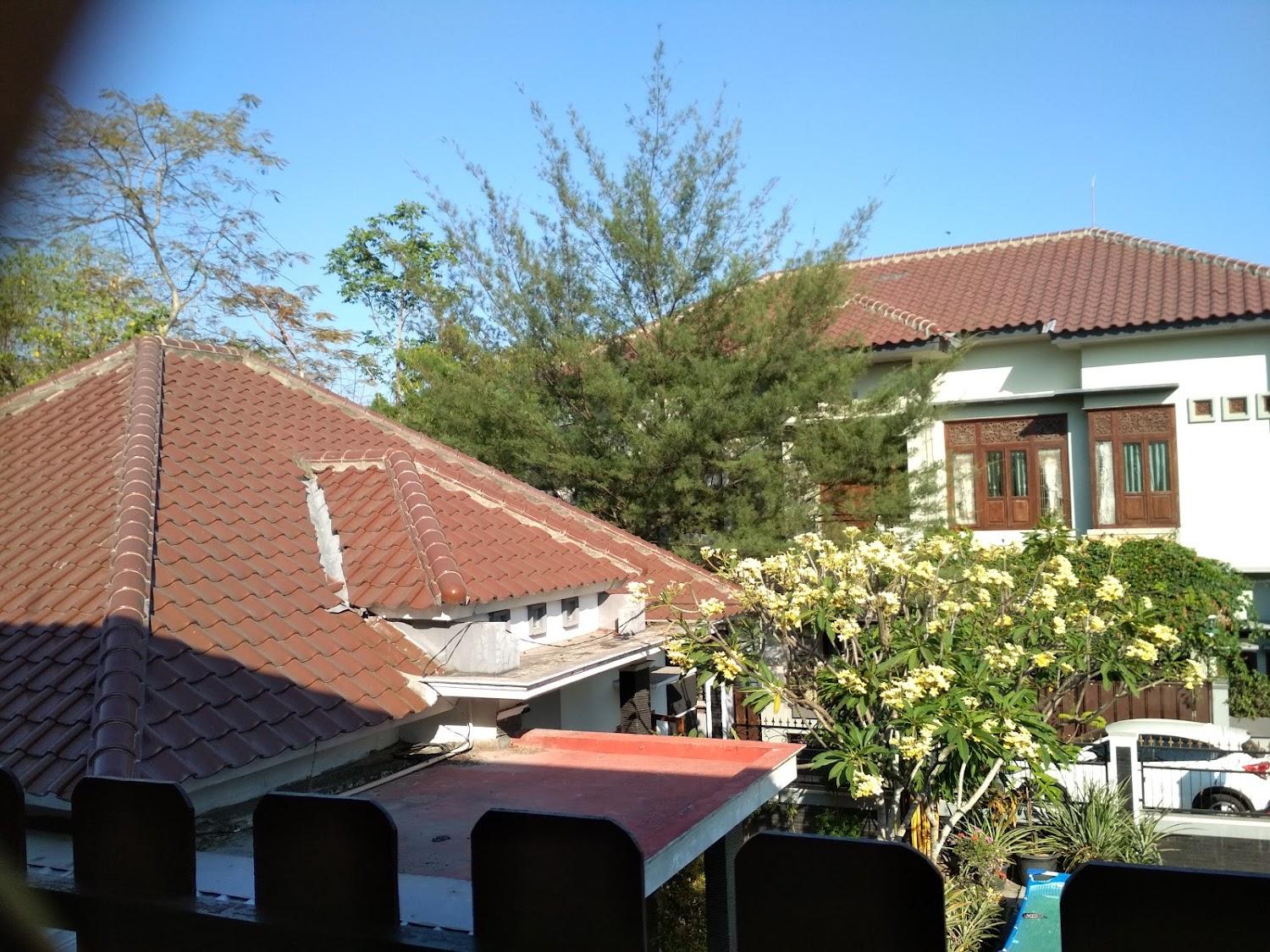 Cover Image for Retra's Hostel