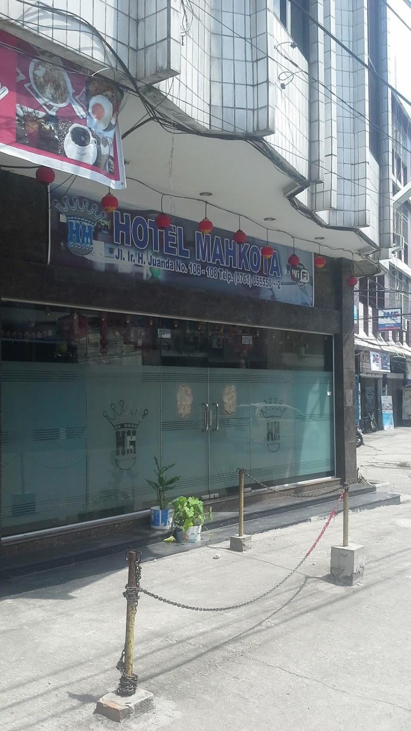 Cover Image for Mahkota Hotel