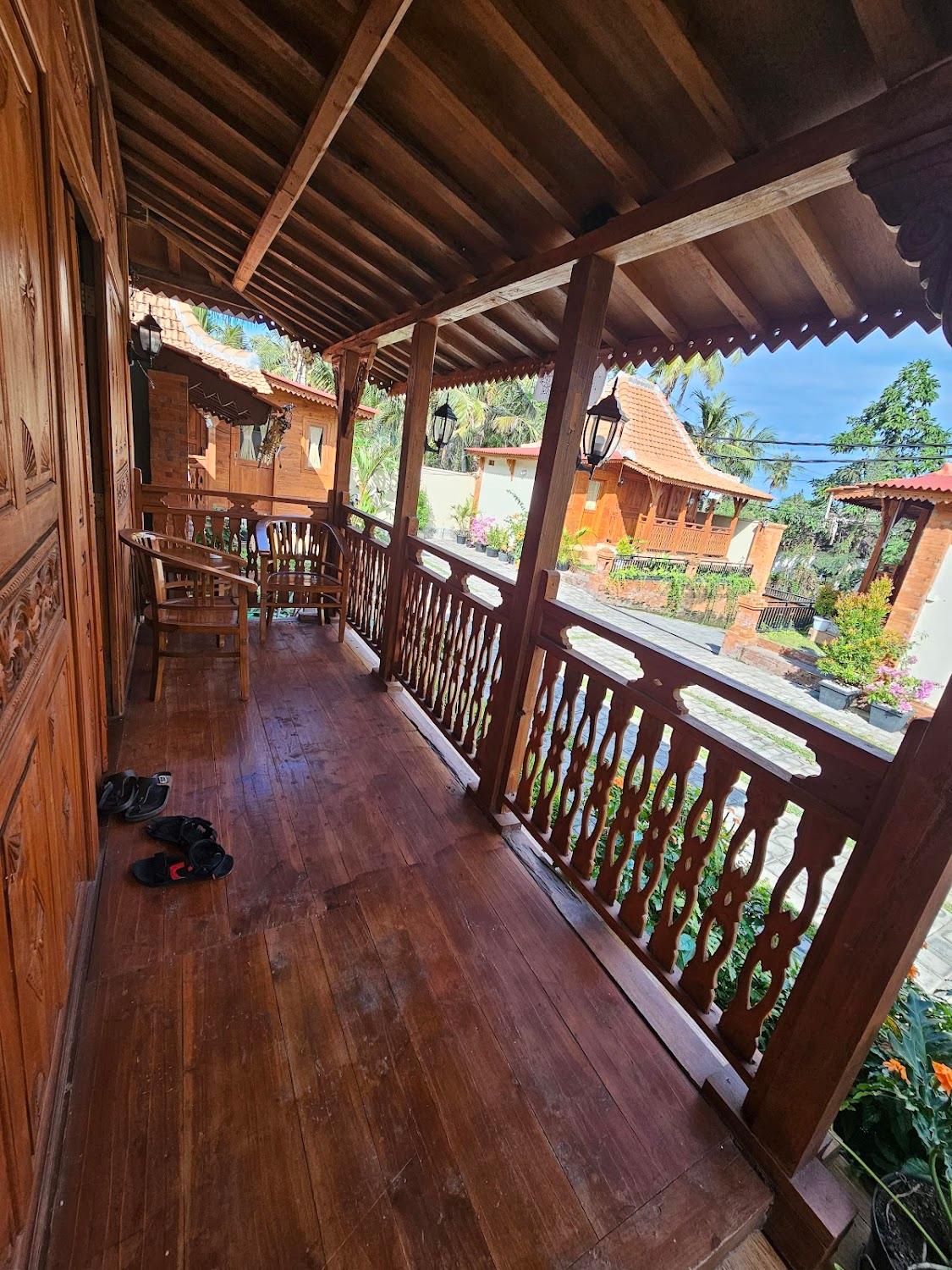 Cover Image for Bharata beach house
