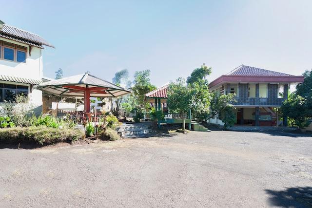 Cover Image for OYO 3030 Sindangsari Guest House