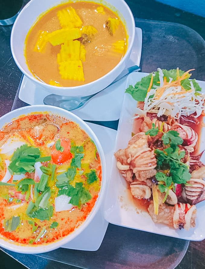 Cover Image for ที่พัก สกายโฮม วัดเจดีย์ ไอ้ไข่ Resort & Restaurant