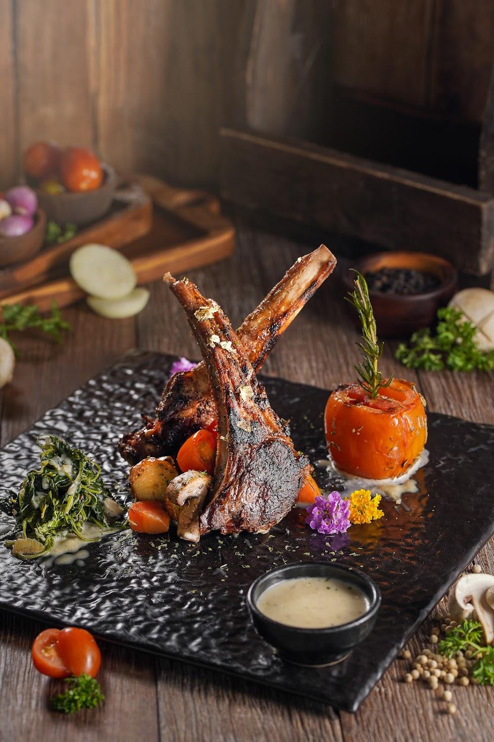 Cover Image for Akasha Restaurant & Resort Sentul Hambalang