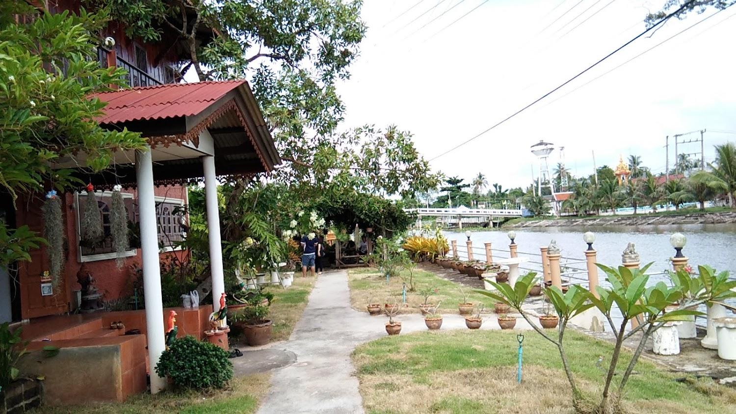 Cover Image for Rueanmalai Homestay