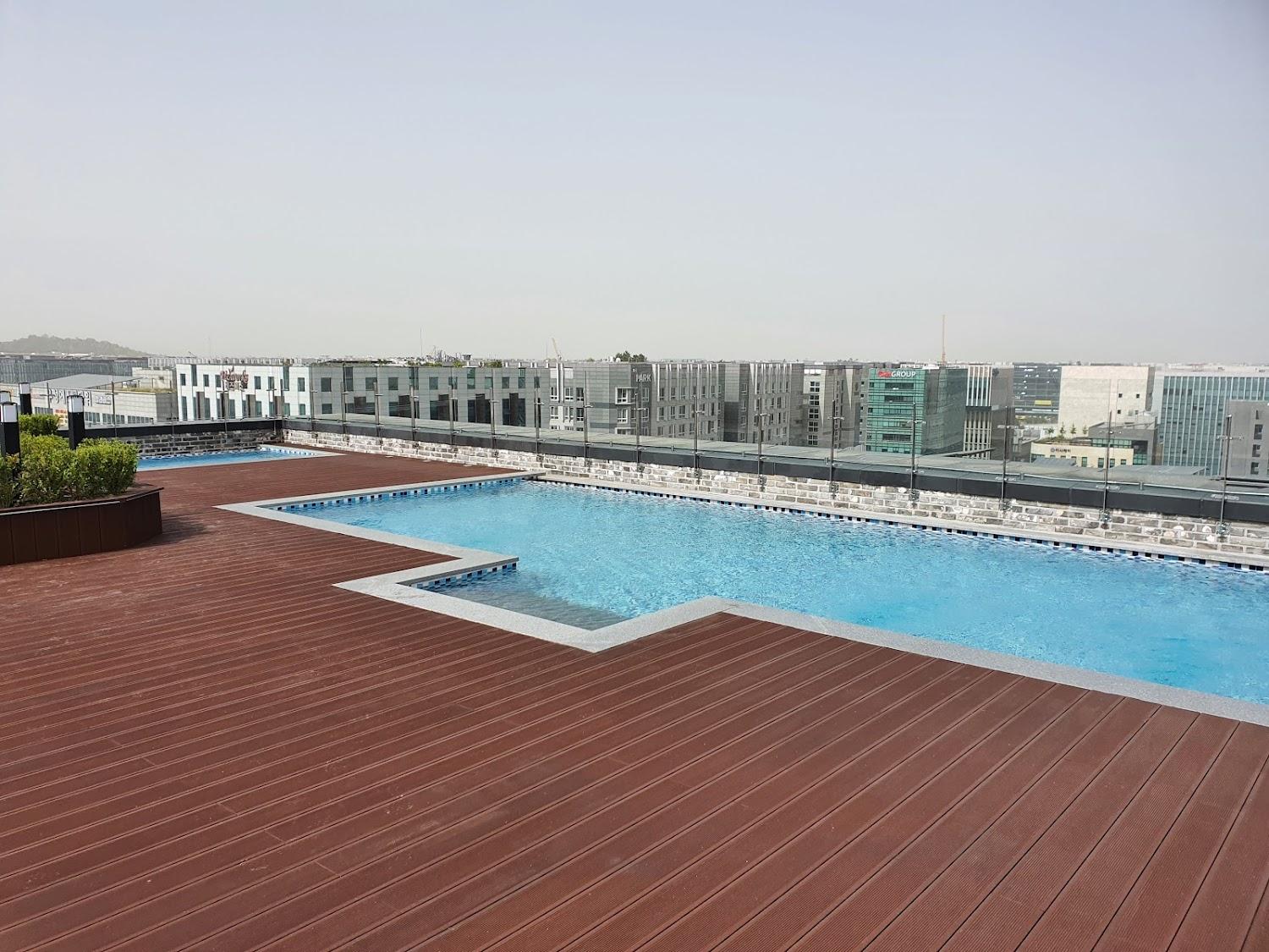 Cover Image for Hotel SR